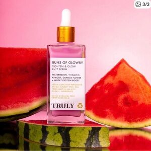 TRULY Buns of Glowry Watermelon Serum